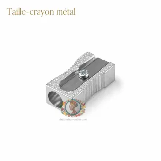 Taille crayon en métal